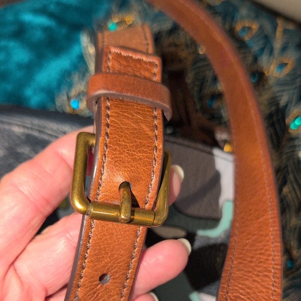 Fossil Emi Saddle Crossbody Bag Model ZB6852403 Has Her key ! - Picture 8 of 10